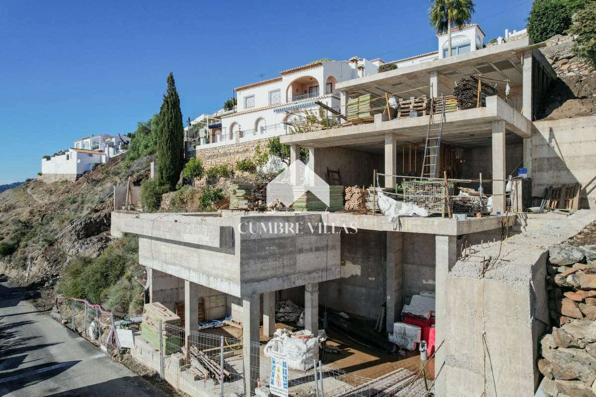 2 sovrum Villa till salu i Salobrena med pool garage - 799 000 € (Ref: 9182038)