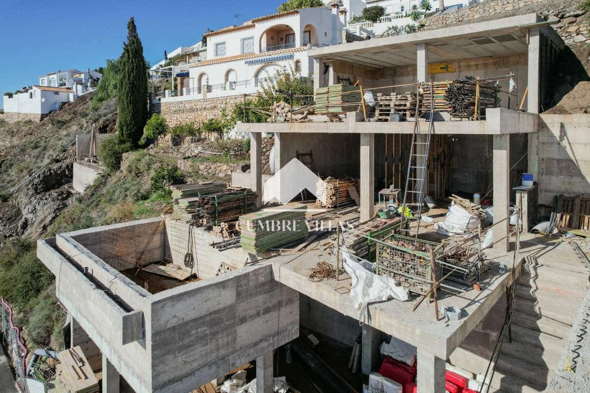 2 sovrum Villa till salu i Salobrena med pool garage - 799 000 € (Ref: 9182038)