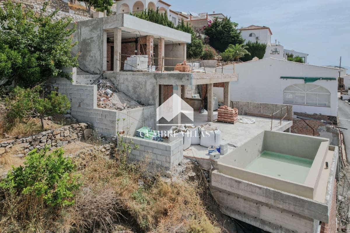 2 soveværelse Villa til salg i Salobrena med swimmingpool garage - € 690.000 (Ref: 9182038)