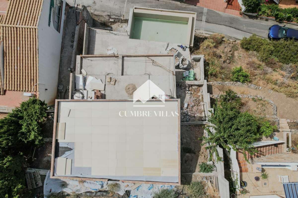 2 soveværelse Villa til salg i Salobrena med swimmingpool garage - € 690.000 (Ref: 9182038)