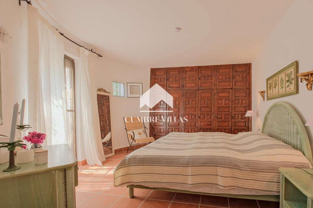 3 soveværelse Villa til salg i Salobrena med swimmingpool garage - € 455.000 (Ref: 9197361)