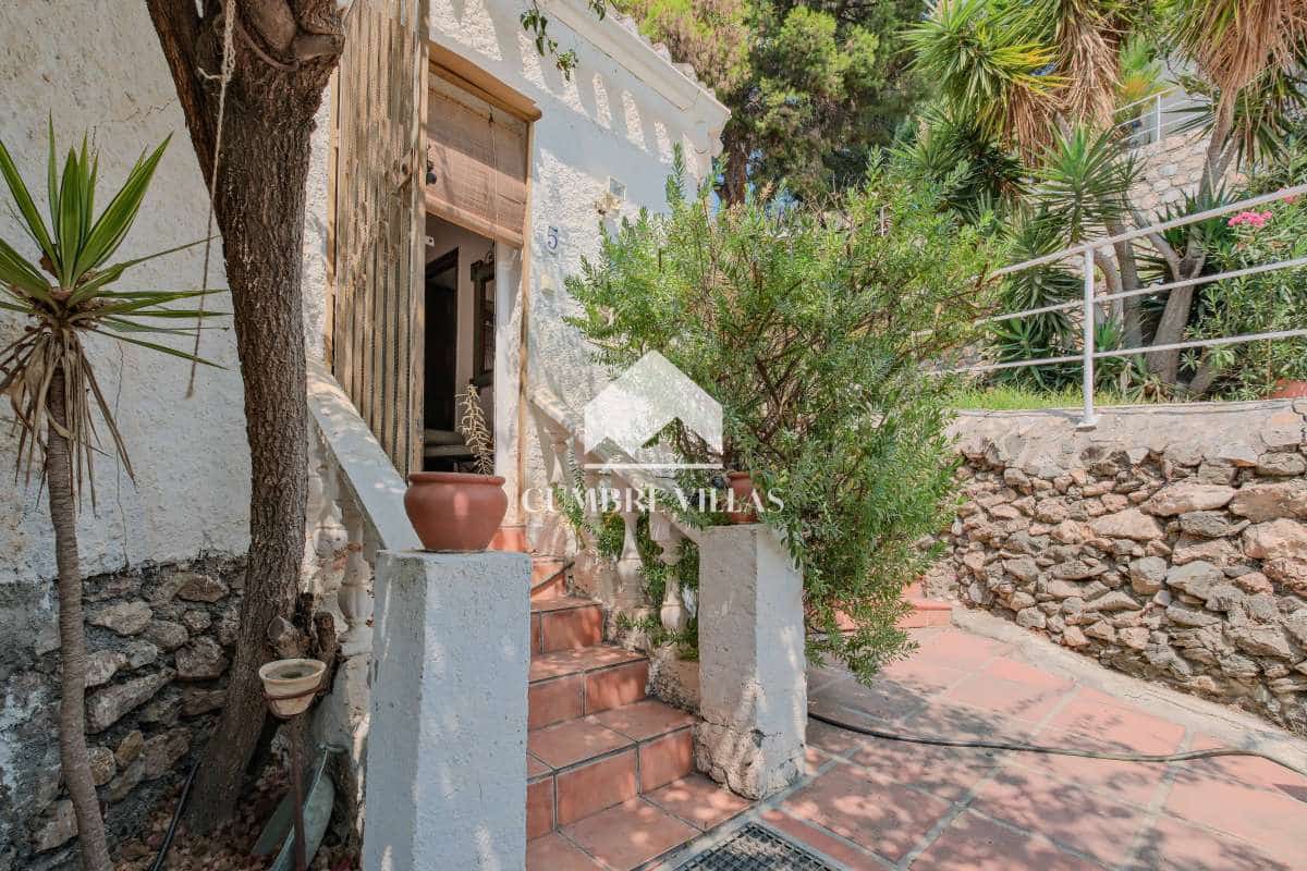 3 soveværelse Villa til salg i Salobrena med swimmingpool garage - € 455.000 (Ref: 9197361)