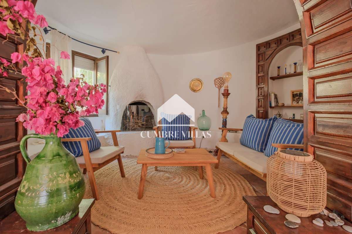 3 soveværelse Villa til salg i Salobrena med swimmingpool garage - € 455.000 (Ref: 9197361)