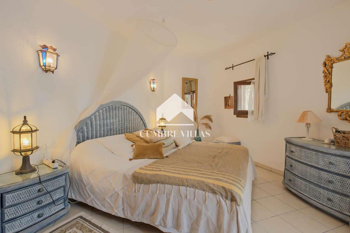 3 soveværelse Villa til salg i Salobrena med swimmingpool garage - € 455.000 (Ref: 9197361)