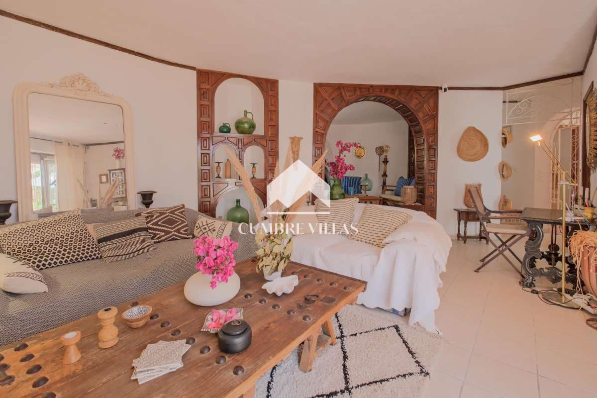 3 soveværelse Villa til salg i Salobrena med swimmingpool garage - € 455.000 (Ref: 9197361)