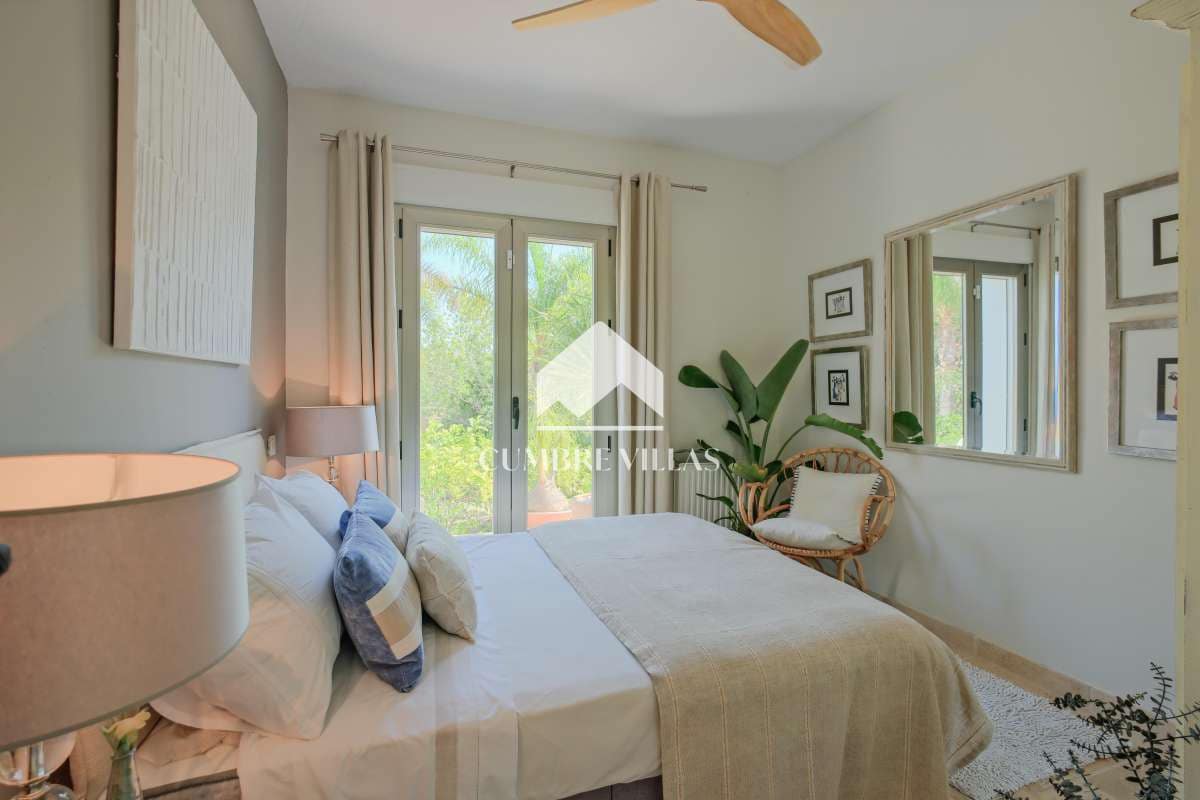 4 soveværelse Villa til salg i Salobrena med swimmingpool garage - € 1.295.000 (Ref: 9232002)