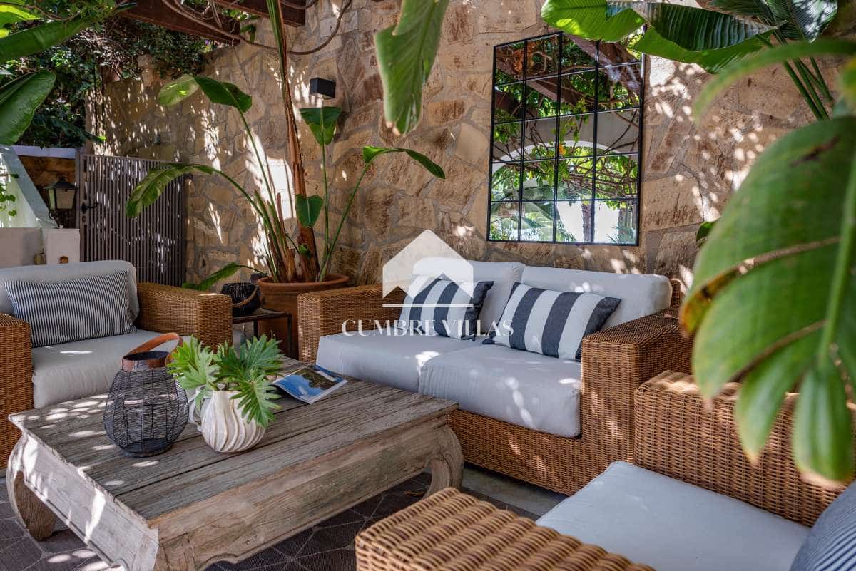 4 soveværelse Villa til salg i Salobrena med swimmingpool garage - € 1.295.000 (Ref: 9232002)