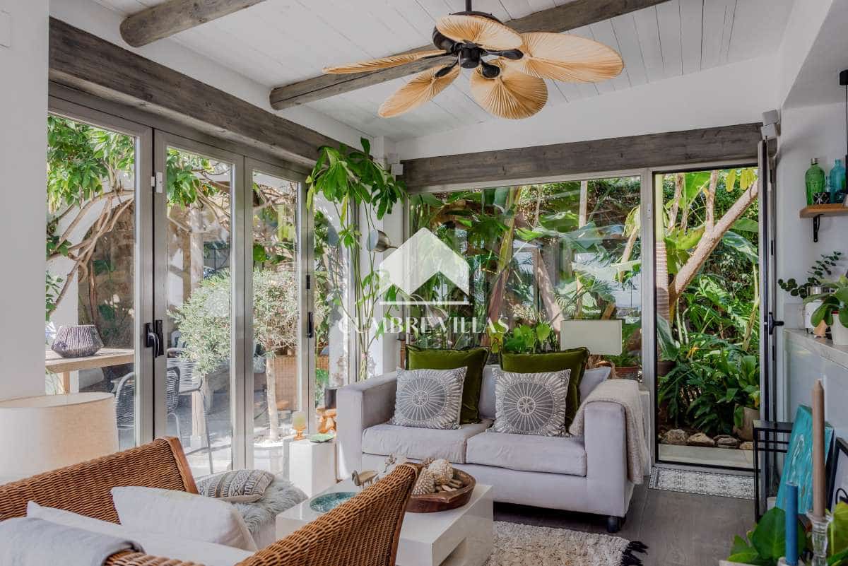 4 soveværelse Villa til salg i Salobrena med swimmingpool garage - € 1.295.000 (Ref: 9232002)