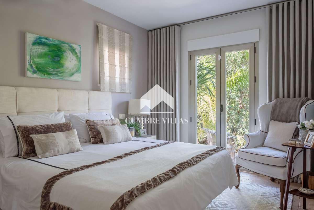 4 soveværelse Villa til salg i Salobrena med swimmingpool garage - € 1.295.000 (Ref: 9232002)