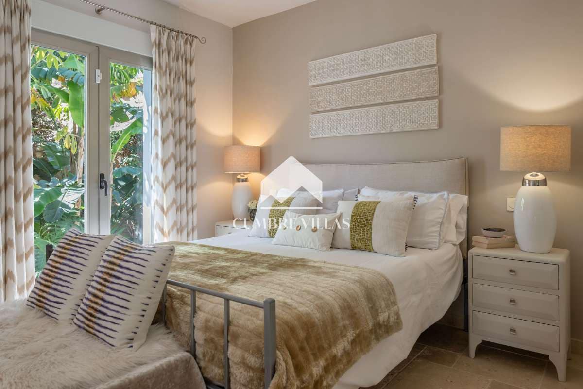 4 soveværelse Villa til salg i Salobrena med swimmingpool garage - € 1.295.000 (Ref: 9232002)