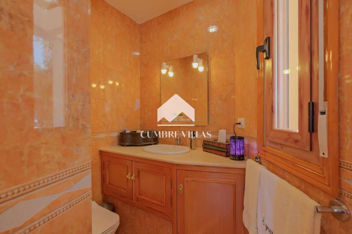 3 chambre Villa/Maison à vendre à Almunecar avec piscine garage - 869 000 € (Ref: 9235817)