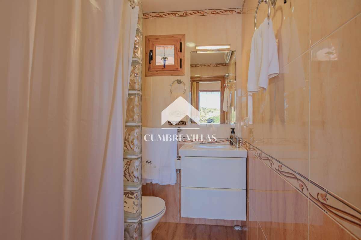 3 chambre Villa/Maison à vendre à Almunecar avec piscine garage - 869 000 € (Ref: 9235817)