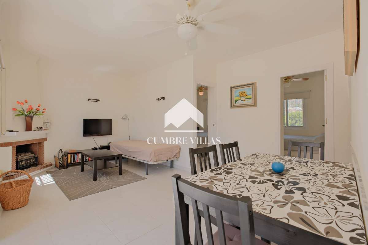 5 soveværelse Villa til salg i La Herradura med swimmingpool - € 450.000 (Ref: 9246199)