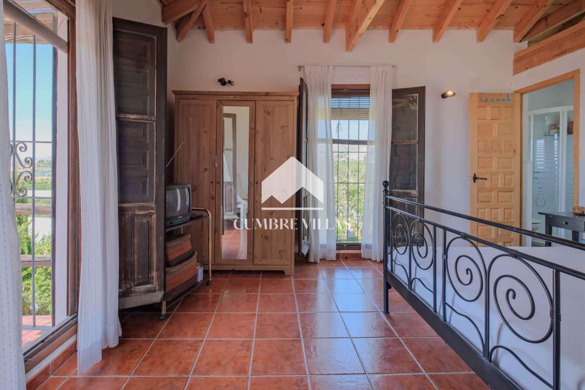 5 sypialnia Finka/Dom wiejski na sprzedaż w Motril z basenem - 780 000 € (Ref: 9268981)