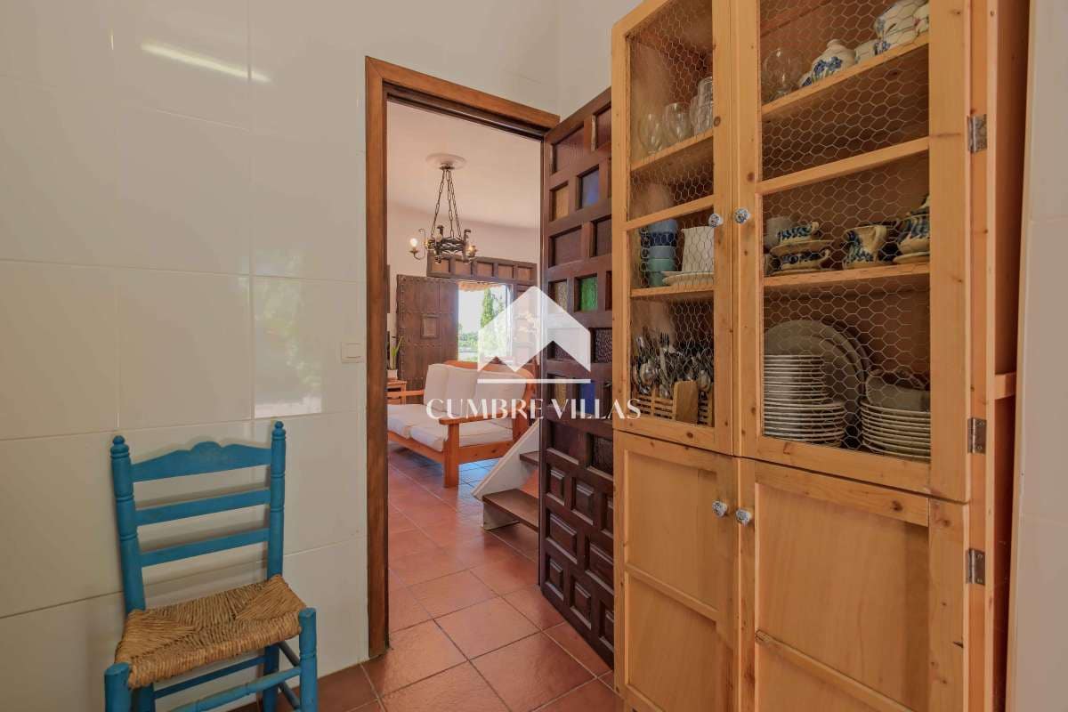 5 sypialnia Finka/Dom wiejski na sprzedaż w Motril z basenem - 780 000 € (Ref: 9268981)