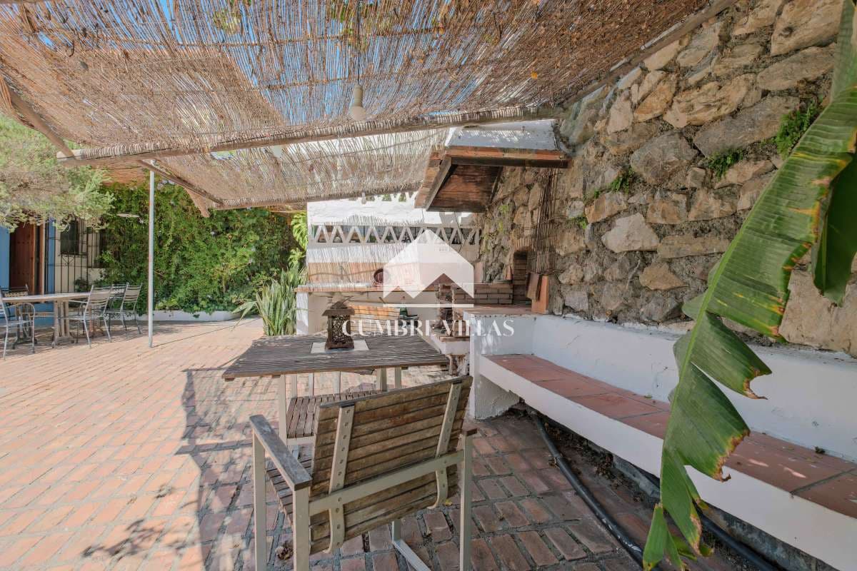 5 sypialnia Finka/Dom wiejski na sprzedaż w Motril z basenem - 780 000 € (Ref: 9268981)