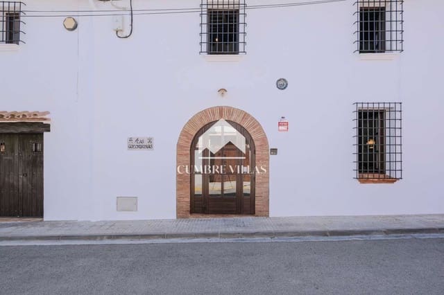 5 bedroom Villa for sale in Sant Pere de Ribes with pool garage - € 2,889,000 (Ref: 9299014)