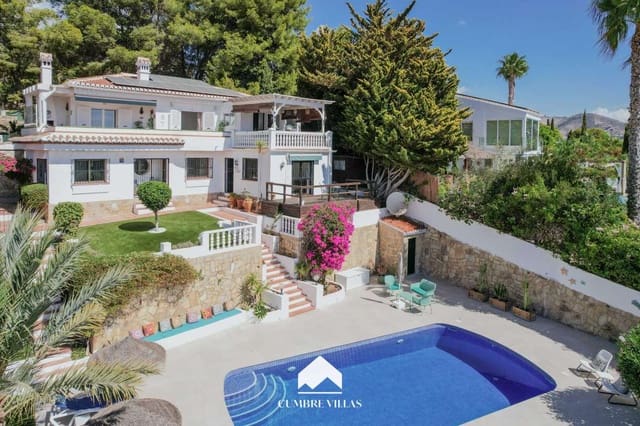 4 makuuhuone Huvila myytävänä paikassa La Herradura, Almuñécar mukana uima-altaan 
autotalli - 1 150 000 € (Ref: 9302807)