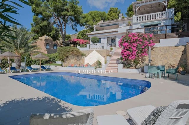 4 makuuhuone Huvila myytävänä paikassa La Herradura, Almuñécar mukana uima-altaan 
autotalli - 1 150 000 € (Ref: 9302807)