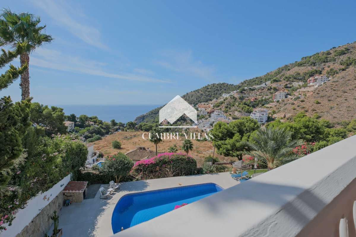 4 soverom Villa til salgs i La Herradura med svømmebasseng garasje - € 1 150 000 (Ref: 9302807)