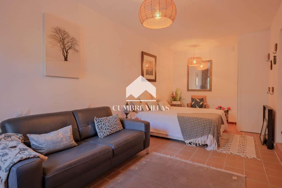 4 soverom Villa til salgs i La Herradura med svømmebasseng garasje - € 1 150 000 (Ref: 9302807)