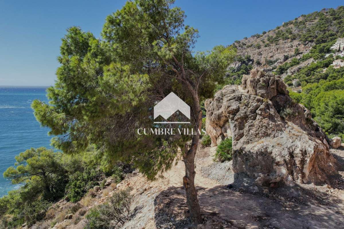 Tomt till salu i La Herradura - 2 250 000 € (Ref: 9319994)