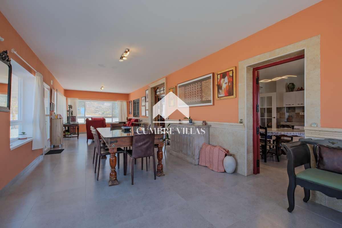 2 slaapkamer Finca/Landhuis te koop in Velez de Benaudalla met zwembad - € 280.000 (Ref: 9378530)