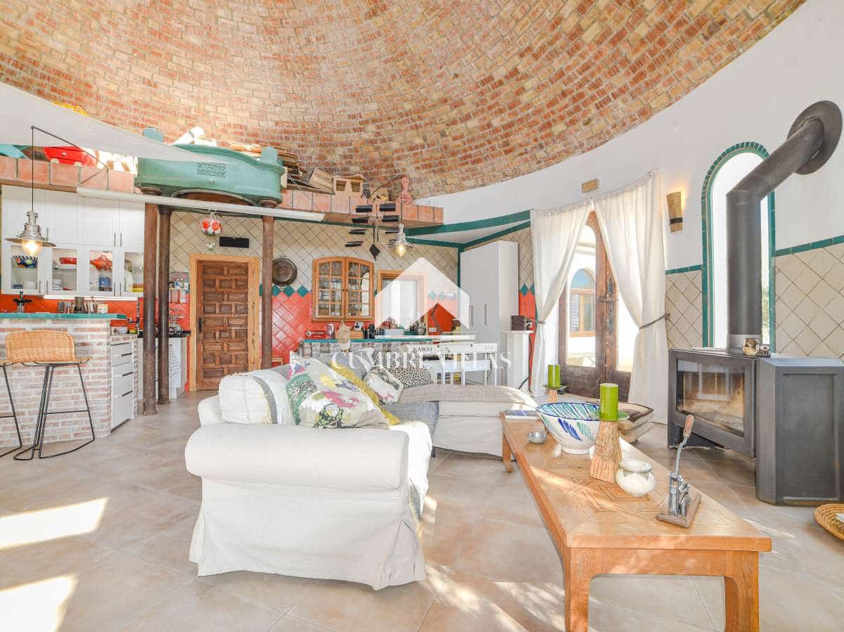 9 soveværelse Villa til salg i Melegis med swimmingpool - € 1.150.000 (Ref: 9390016)