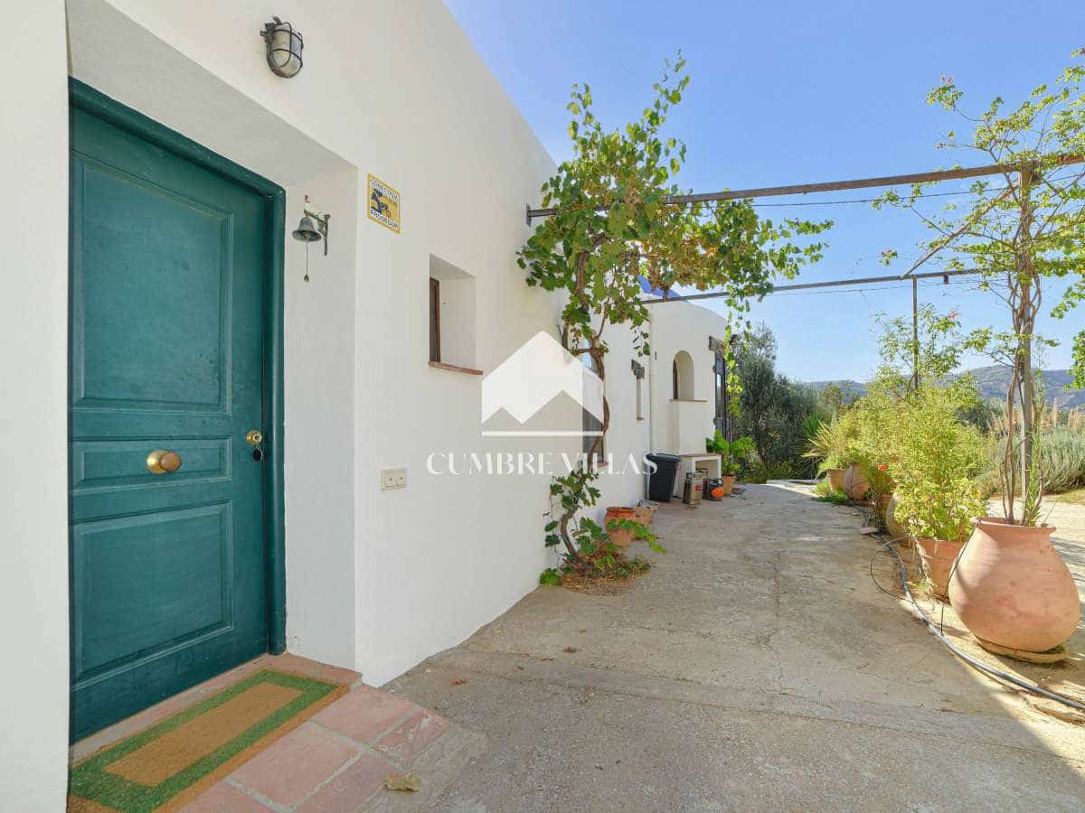 9 soveværelse Villa til salg i Melegis med swimmingpool - € 1.150.000 (Ref: 9390016)