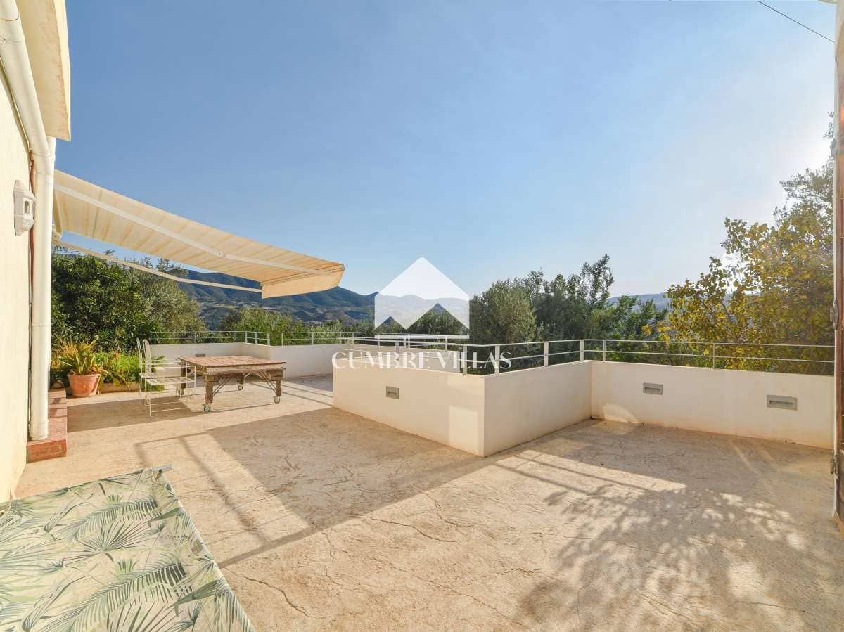 9 soveværelse Villa til salg i Melegis med swimmingpool - € 1.150.000 (Ref: 9390016)