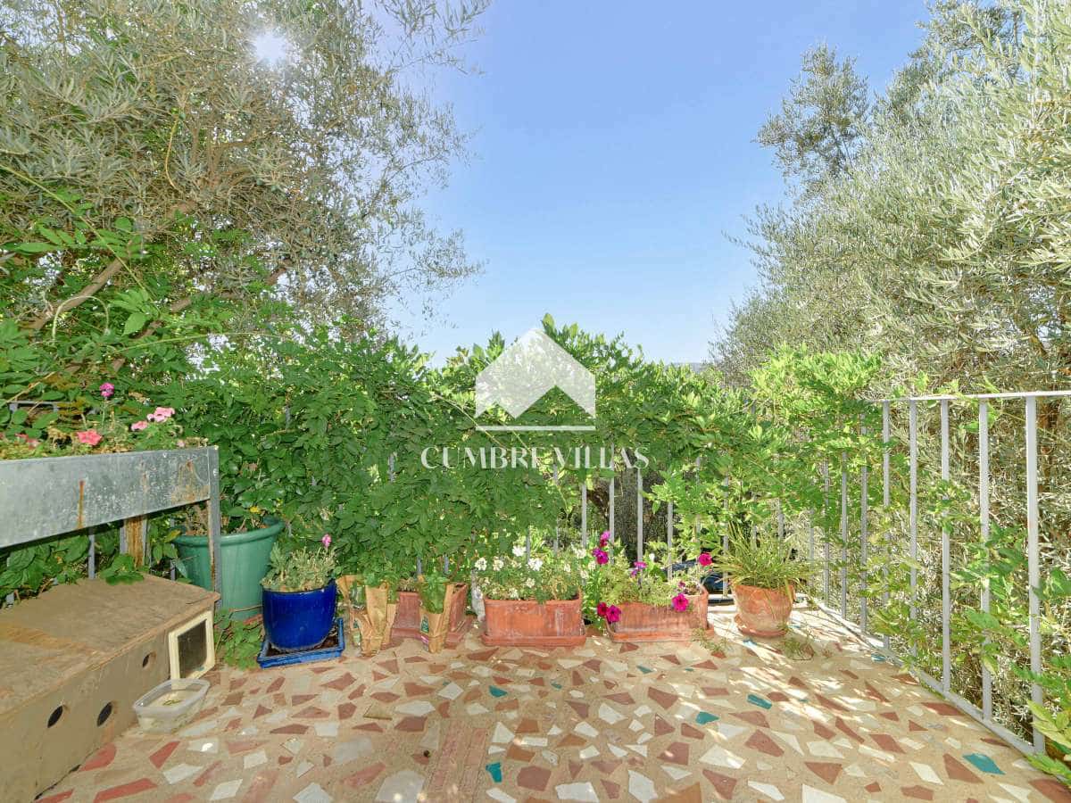 9 soveværelse Villa til salg i Melegis med swimmingpool - € 1.150.000 (Ref: 9390016)