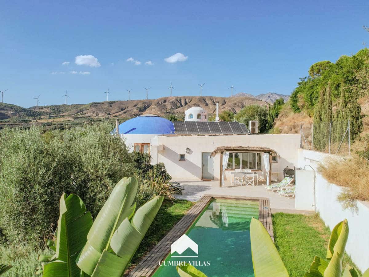 9 soveværelse Villa til salg i Melegis med swimmingpool - € 1.000.000 (Ref: 9390016)