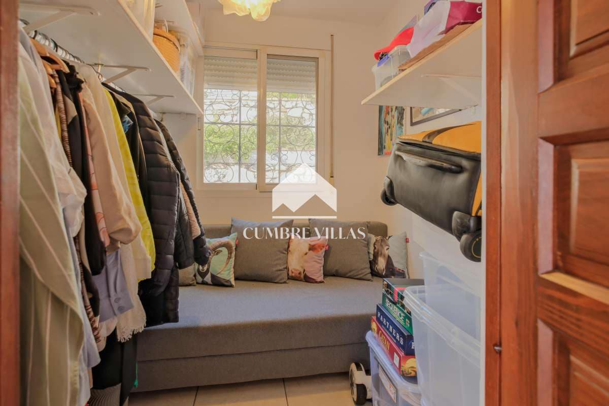 4 slaapkamer Villa te koop in Almunecar met zwembad - € 799.500 (Ref: 9432789)