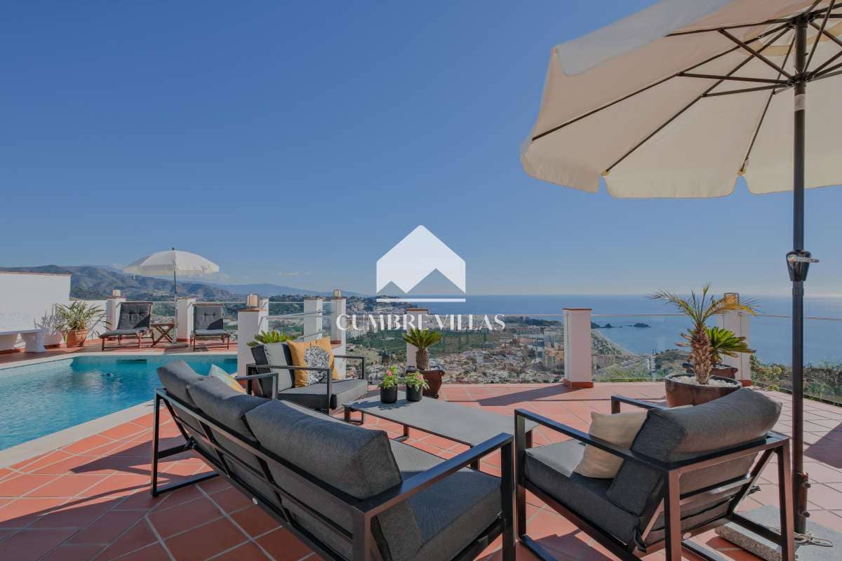 4 slaapkamer Villa te koop in Almunecar met zwembad - € 799.500 (Ref: 9432789)