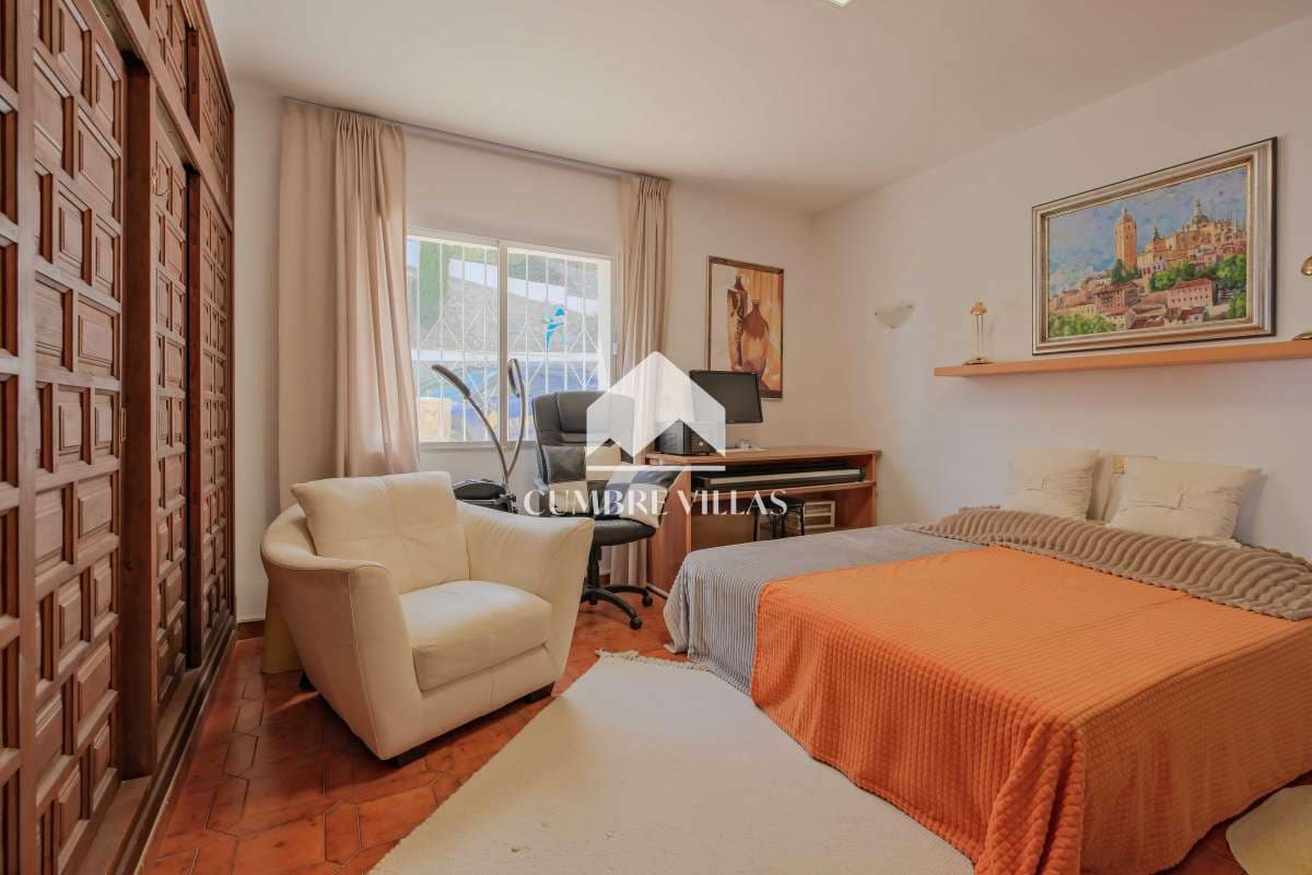 2 chambre Villa/Maison à vendre à Almunecar avec garage - 570 000 € (Ref: 9467845)