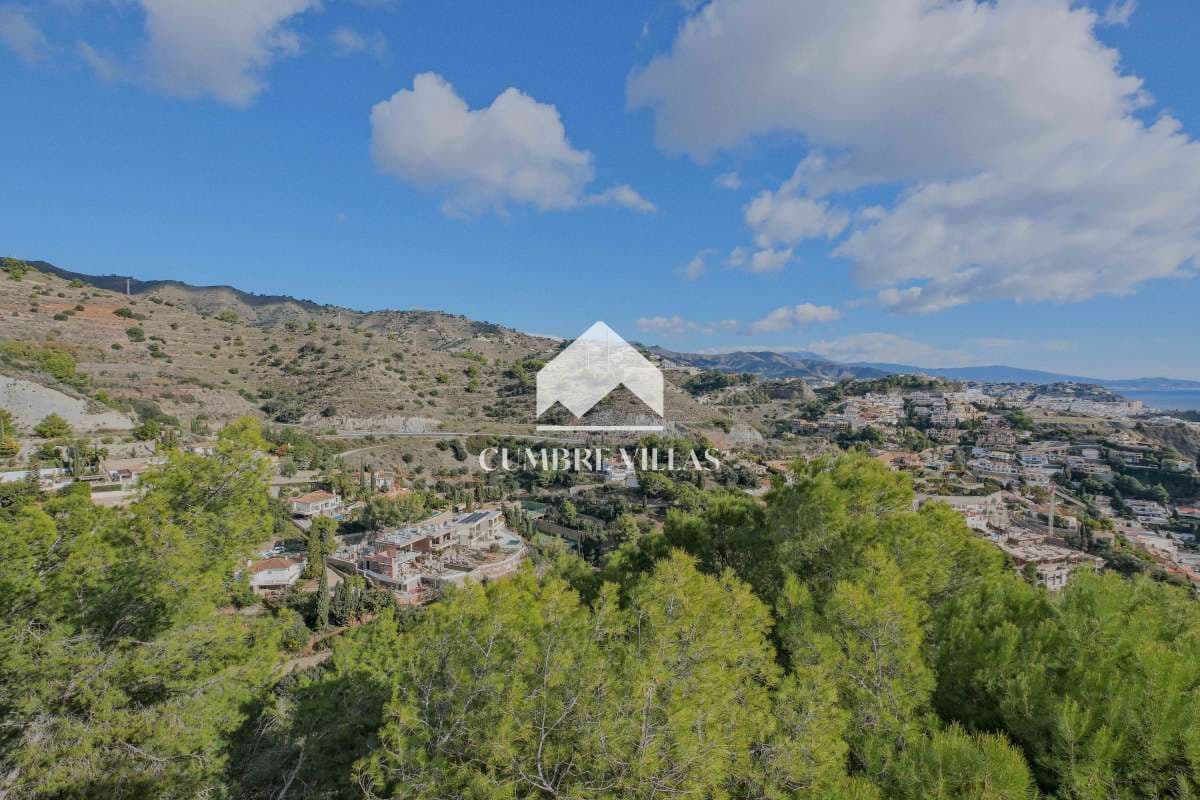 2 chambre Villa/Maison à vendre à Almunecar avec garage - 570 000 € (Ref: 9467845)