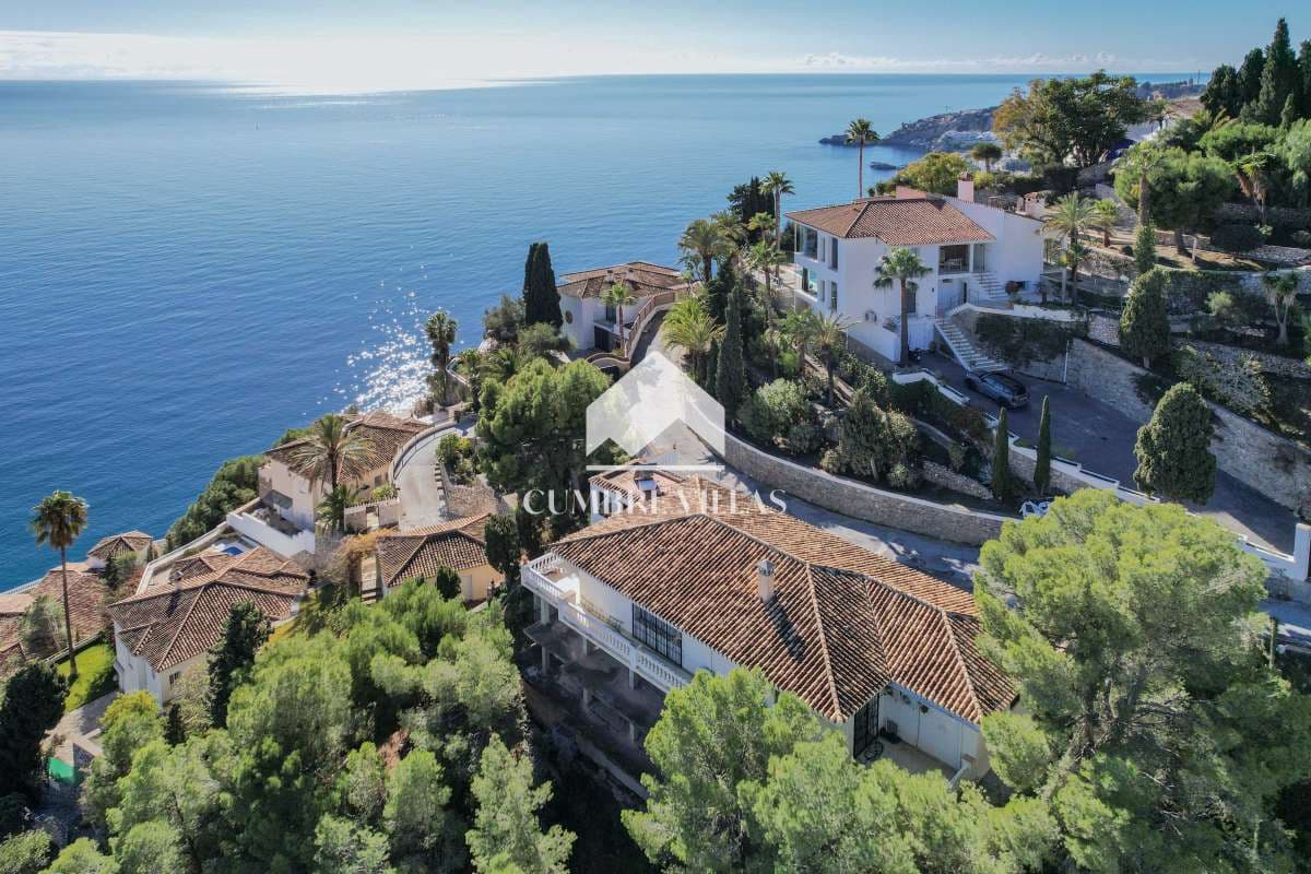 2 chambre Villa/Maison à vendre à Almunecar avec garage - 570 000 € (Ref: 9467845)