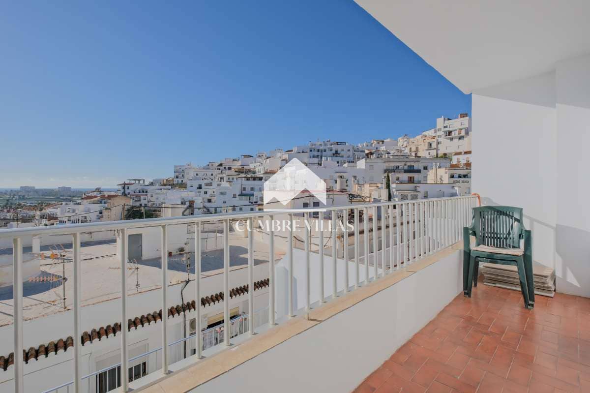 Apartamento de 3 habitaciones en Salobreña en venta - 320.000 € (Ref: 9503631)