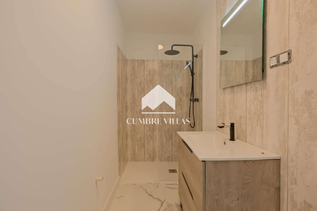 Apartamento de 3 habitaciones en Salobreña en venta - 320.000 € (Ref: 9503631)