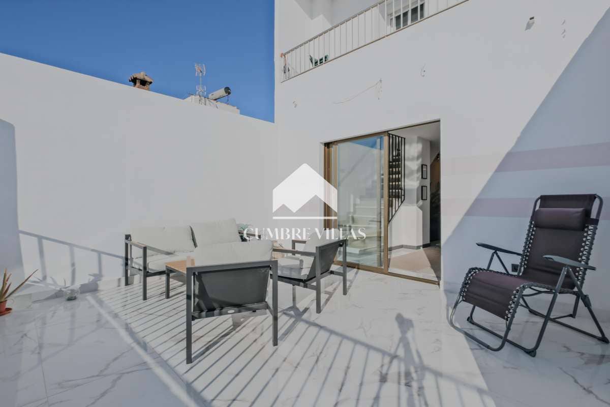 Apartamento de 3 habitaciones en Salobreña en venta - 320.000 € (Ref: 9503631)
