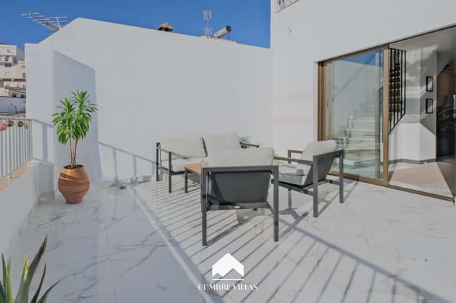 Apartamento de 3 habitaciones en Salobreña en venta - 320.000 € (Ref: 9503631)