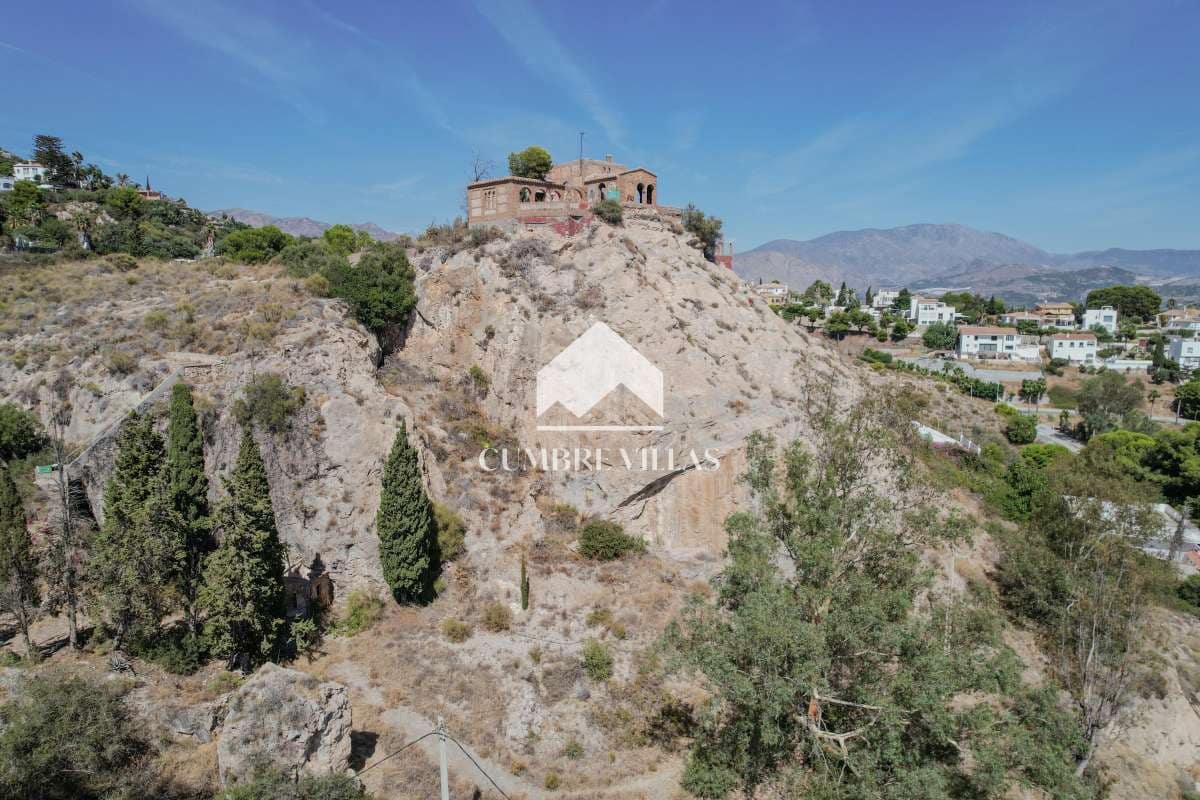 Huvila myytävänä paikassa Salobrena - 675 000 € (Ref: 9523699)