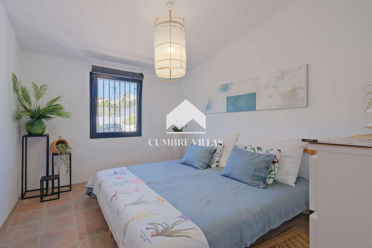 5 soveværelse Finca/Landehus til salg i Almunecar med swimmingpool garage - € 795.000 (Ref: 9603669)