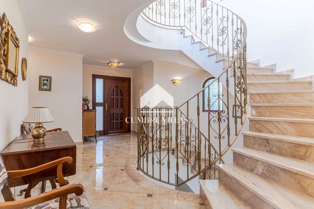 5 makuuhuone Huvila myytävänä paikassa Salobreña mukana uima-altaan - 1 495 000 € (Ref: 9665629)