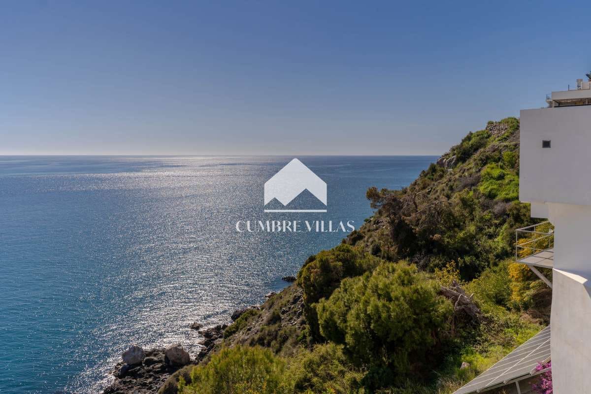 5 makuuhuone Huvila myytävänä paikassa Salobrena mukana uima-altaan - 1 495 000 € (Ref: 9665629)