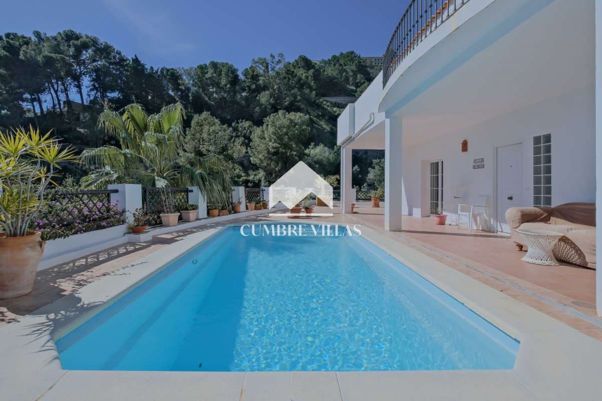 5 slaapkamer Villa te koop in Almunecar met zwembad - € 885.000 (Ref: 9679330)