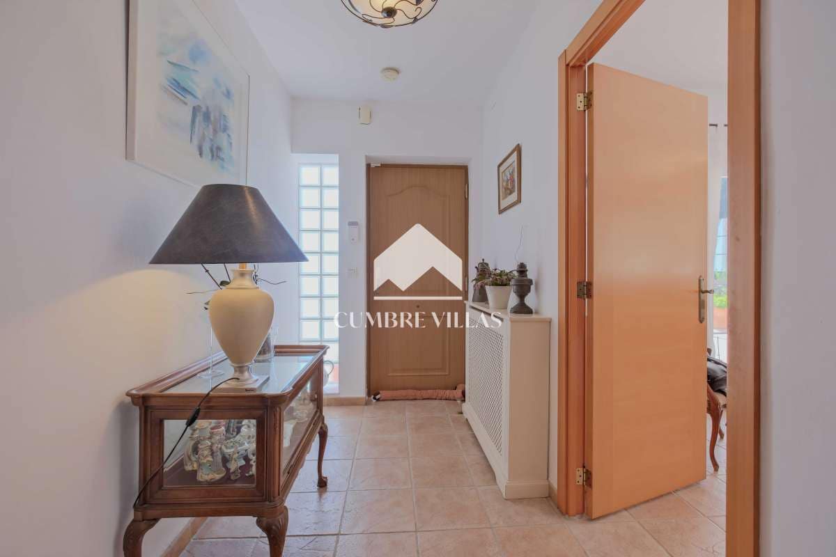 5 slaapkamer Villa te koop in Almunecar met zwembad - € 885.000 (Ref: 9679330)