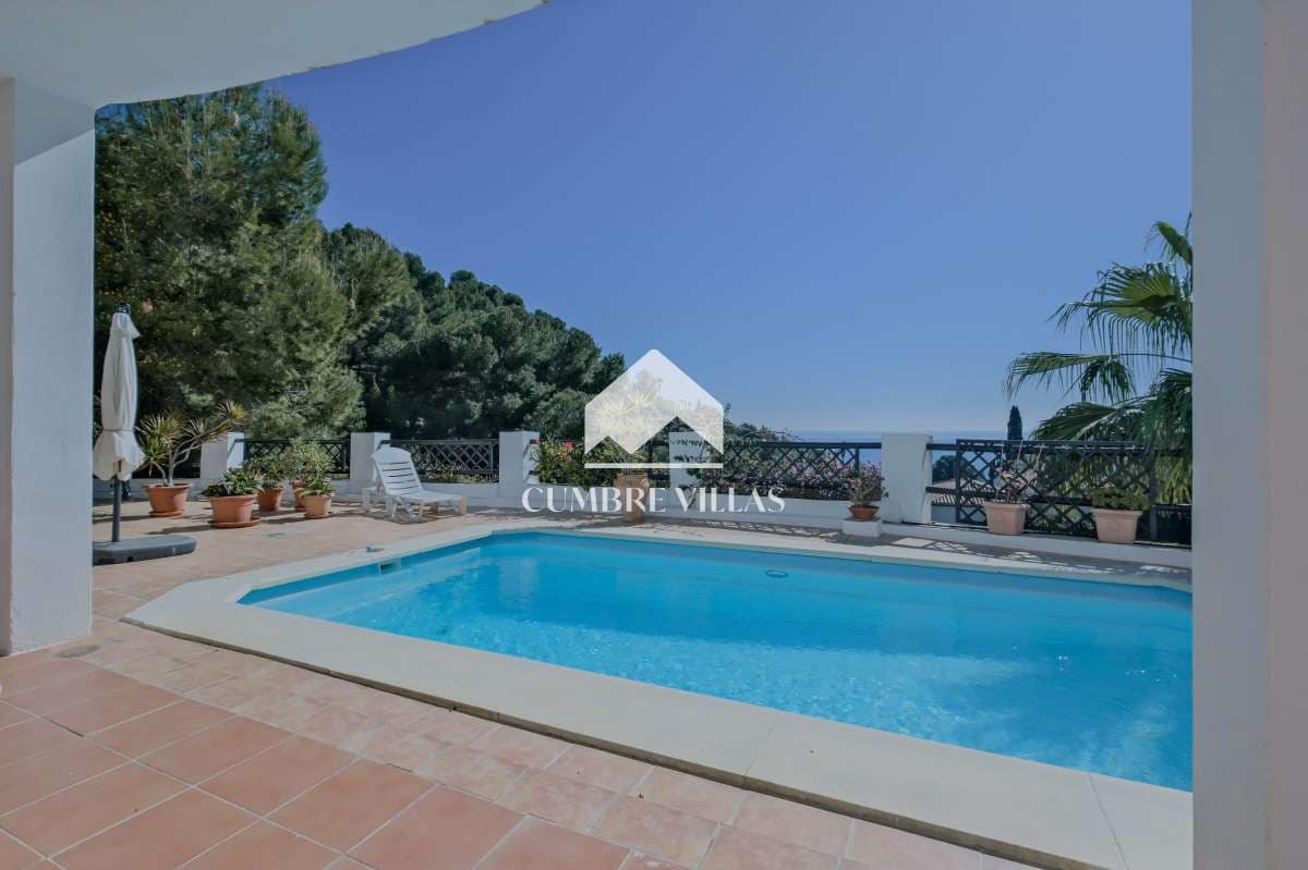 5 slaapkamer Villa te koop in Almunecar met zwembad - € 885.000 (Ref: 9679330)