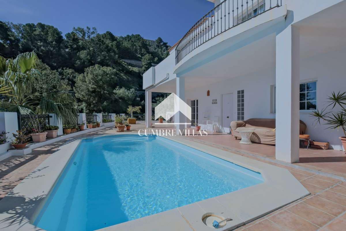 5 slaapkamer Villa te koop in Almunecar met zwembad - € 885.000 (Ref: 9679330)