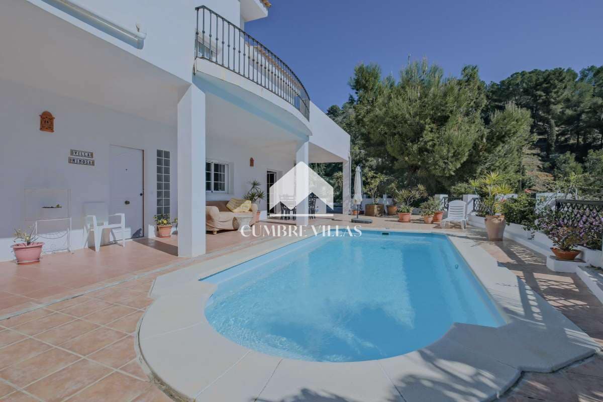 5 slaapkamer Villa te koop in Almunecar met zwembad - € 885.000 (Ref: 9679330)